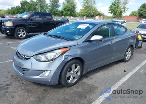 2013 Hyundai Elantra Gls/Limited from USA, damaged, VIN KMHDH4AE3DU931565